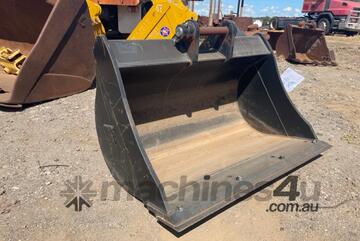   Batter Bucket 1240mm 45mm pin