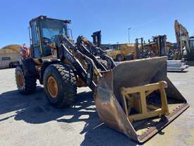 2020 Case 721F Wheel Loader - picture2' - Click to enlarge