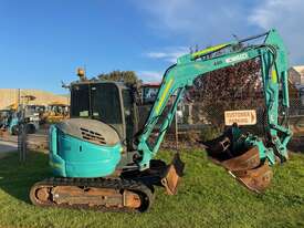 Excavator Kobelco SK55SX 2018 4 buckets and tipper 3174hrs - picture0' - Click to enlarge