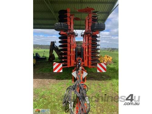 caption (1014) Kubota 6.8 Meter Speed Tiller - (Rythdale, VIC)