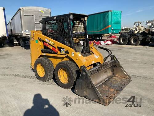 2018 Caterpillar 216B3 Wheeled Skid Steer