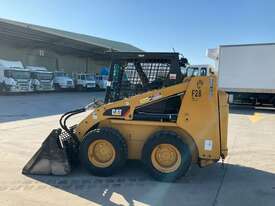 2018 Caterpillar 216B3 Wheeled Skid Steer - picture2' - Click to enlarge