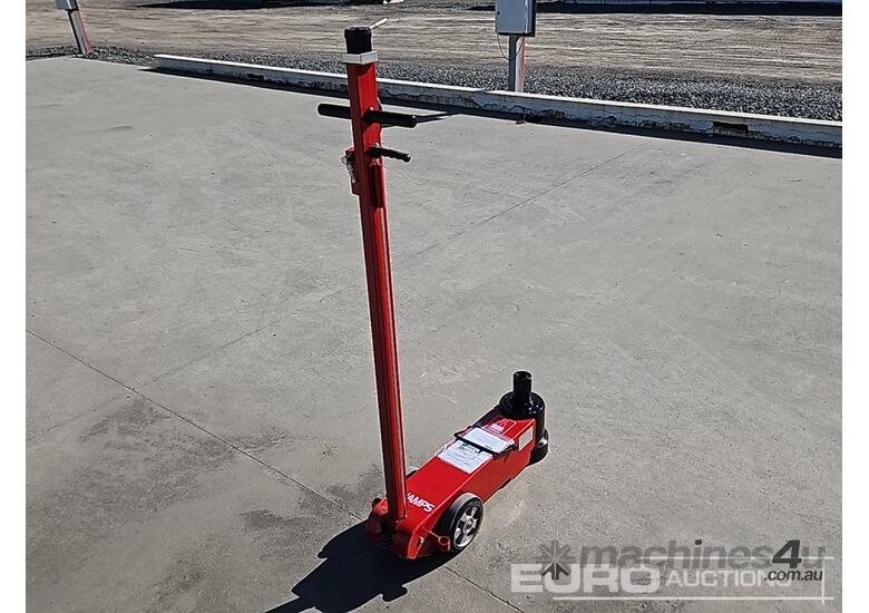 caption Unused HJ80/40 Hydraulic 2 Stage Jack