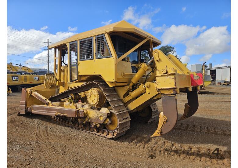 caption Used 2005 Caterpillar D8T Bulldozer *CONDITIONS APPLY*