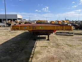 1980 Unbranded Tri Axle Flat Top Trailer - picture0' - Click to enlarge