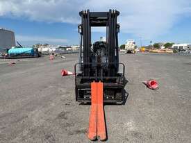 2022 Toyota 32-8FG25 Forklift - picture0' - Click to enlarge