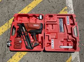 Hilti GX 90-WF Framing Nailer In Carry Case - picture0' - Click to enlarge