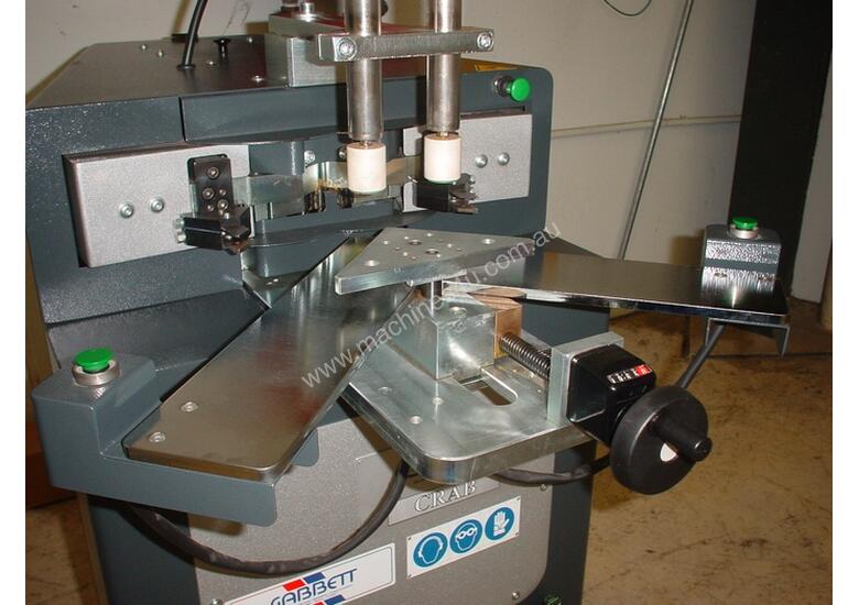 caption FOM CRAB Aluminium Corner Crimping Machine