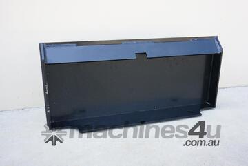 Versatach Mini Skidsteer Loader Hitch Mount Plate Versatach Mini Skidsteer Loader Hitch Mount Plate