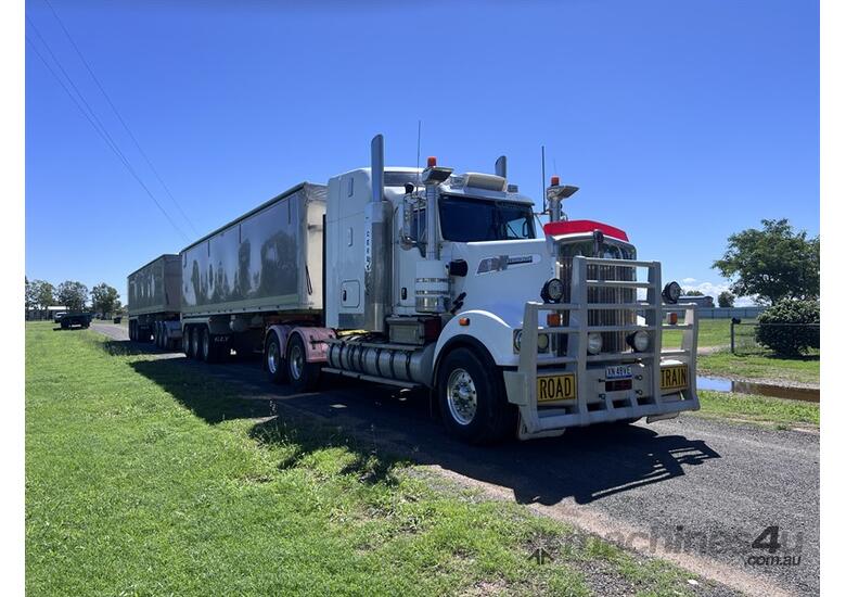 caption 2013 Kenworth T909 w GLT Grain Road Train