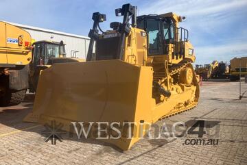 Caterpillar CAT D9T Track Type Tractors