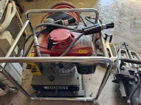Hydraulic Porta Power - picture0' - Click to enlarge