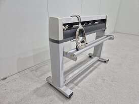 Ultra Pro Cutter 1200mm Vinyl Plotter - picture0' - Click to enlarge