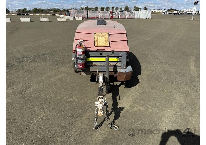 2011 ATLAS-COPCO XAS185 AIR COMPRESSOR TRAILER