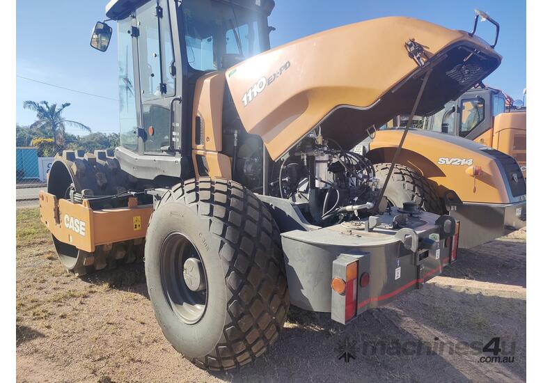 Case 1110EX-D Single Drum Roller