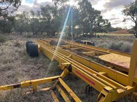Round Bale Handler - picture0' - Click to enlarge