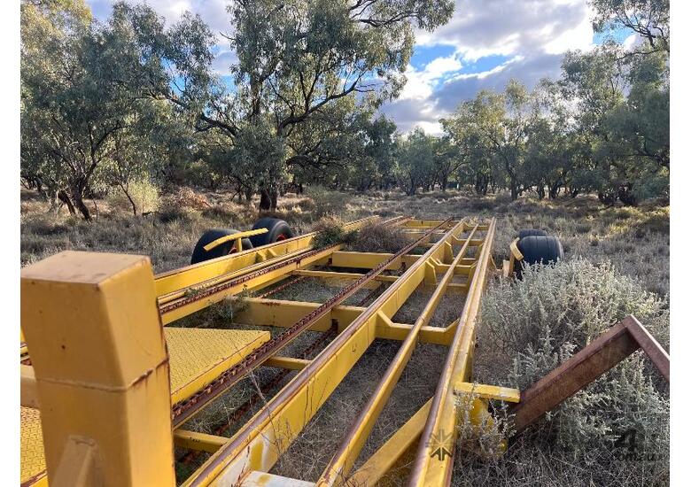 caption Round Bale Handler
