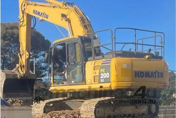 Komatsu PC200LC-8 Excavator 2013 New Undercarriage Tidy Machine