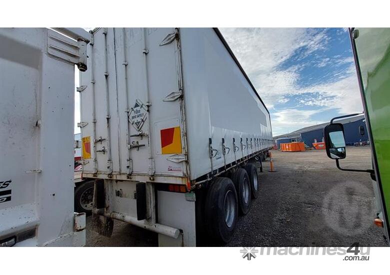 caption Freighter 253
