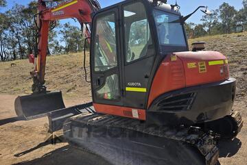 Kubota 2019   Kx080-3S