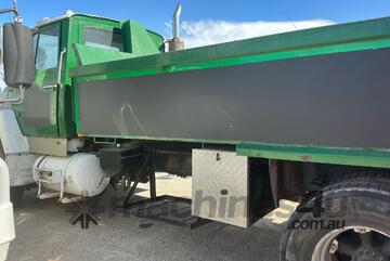 Ford 1976   9000 Tipper Ford 1976   9000 Tipper