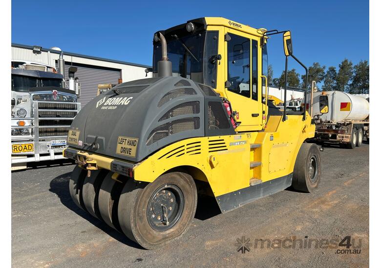 2017 Bomag BW27RH Pneumatic Roller