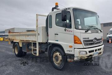 Hino   GH 500