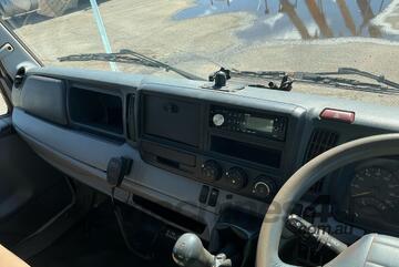 2012 Mitsubishi Fuso Canter 7/800 Pantech