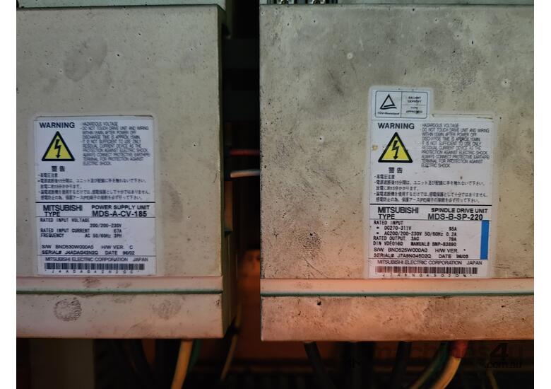 Eumach CNC Machining Centre MC-1050, Mitsubishi control system