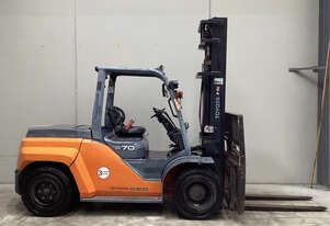 Toyota Forklift 7T Diesel - Low Hours (Unit#: AU440)