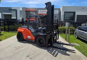 Toyota Forklift 7T Diesel - Low Hours (Unit#: AU440)