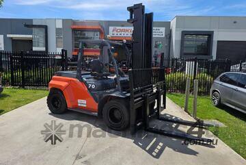 Toyota Forklift 7T Diesel - Low Hours (Unit#: AU440)