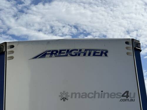 2023 Maxitrans ST3-NSTCH Tri-Axle Curtainside Trailer With Mezzanine