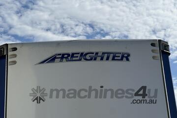 2023 Maxitrans ST3-NSTCH Tri-Axle Curtainside Trailer With Mezzanine