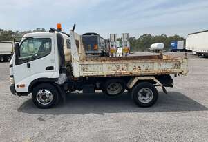 Hino 2005   Dutro U404 Tipper