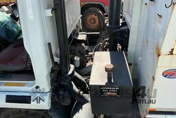 1992 Mitsubishi FH Tipper Day Cab