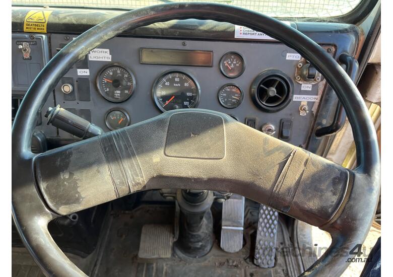 1992 International ACCO 2350E Diesel Fuel Tank