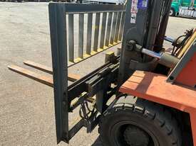 Nissan BF05H70U Forklift - picture1' - Click to enlarge