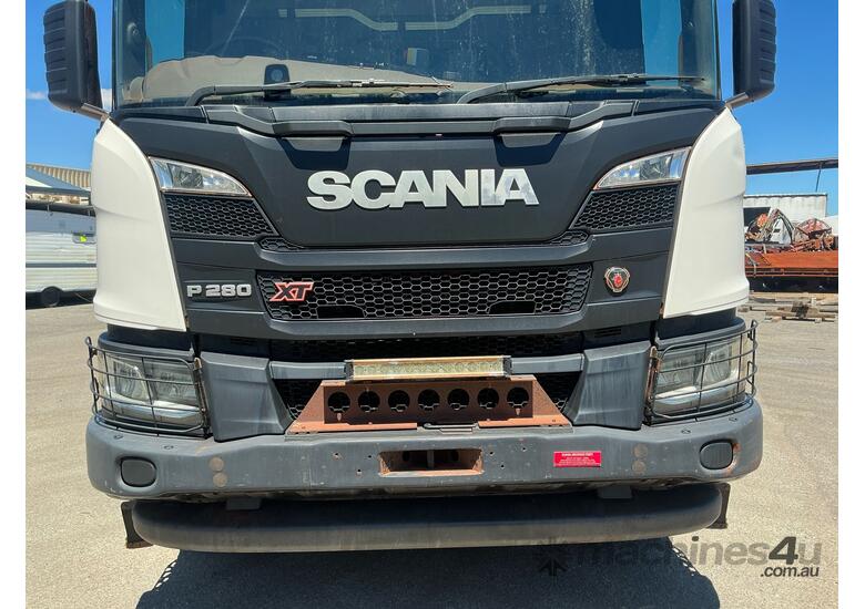 2021 Scania P280 Safari Bus