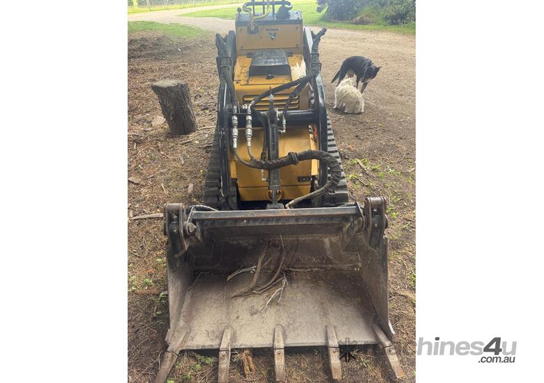 Vermeer S450TX skid steer 