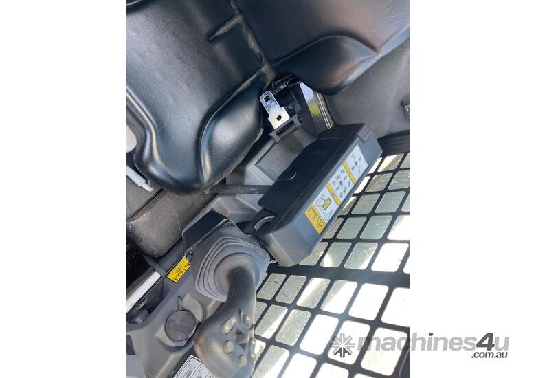 2021 Bobcat S450 Wheeled Skid Steer