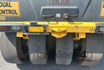 2017 Bomag BW27RH Multi Tyred Roller