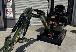 Mini Excavator 1.5 T HAIHONG CTX 8012 Pro PLUS Package Deal with 2 SPEED TRACKING!