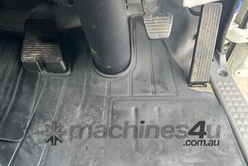 2013 Isuzu NPR300 Premium Service Body