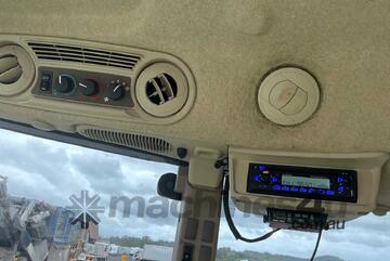 John Deere   5090M 4WD Tractor