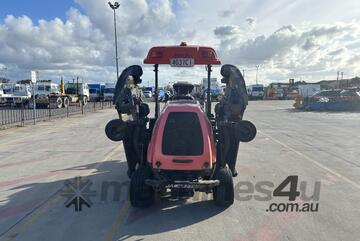 Jacobsen HR600 4WD Wide-Area Rotary Mower