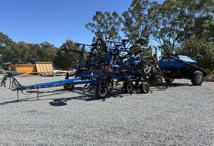 2000 New Holland ST830 Air Drills