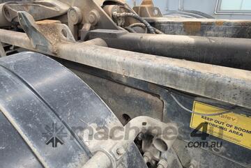 2011 DAF CF 75.310 8x4 Cab Chassis (Auto) (27.5T GVM)