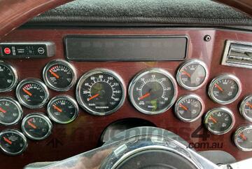 2018 Western Star 5800SS Prime Mover