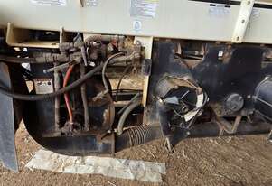 2011 Bourgault L6450AU Air Carts